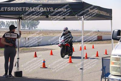 media/Nov-03-2025-Lets Ride (Mon) [[4d74c1c4d3]]/A Group/Grid/